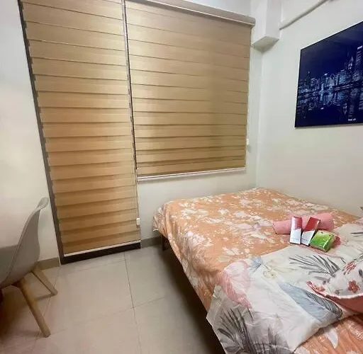 Nalin House Shore 2 Residences アパート